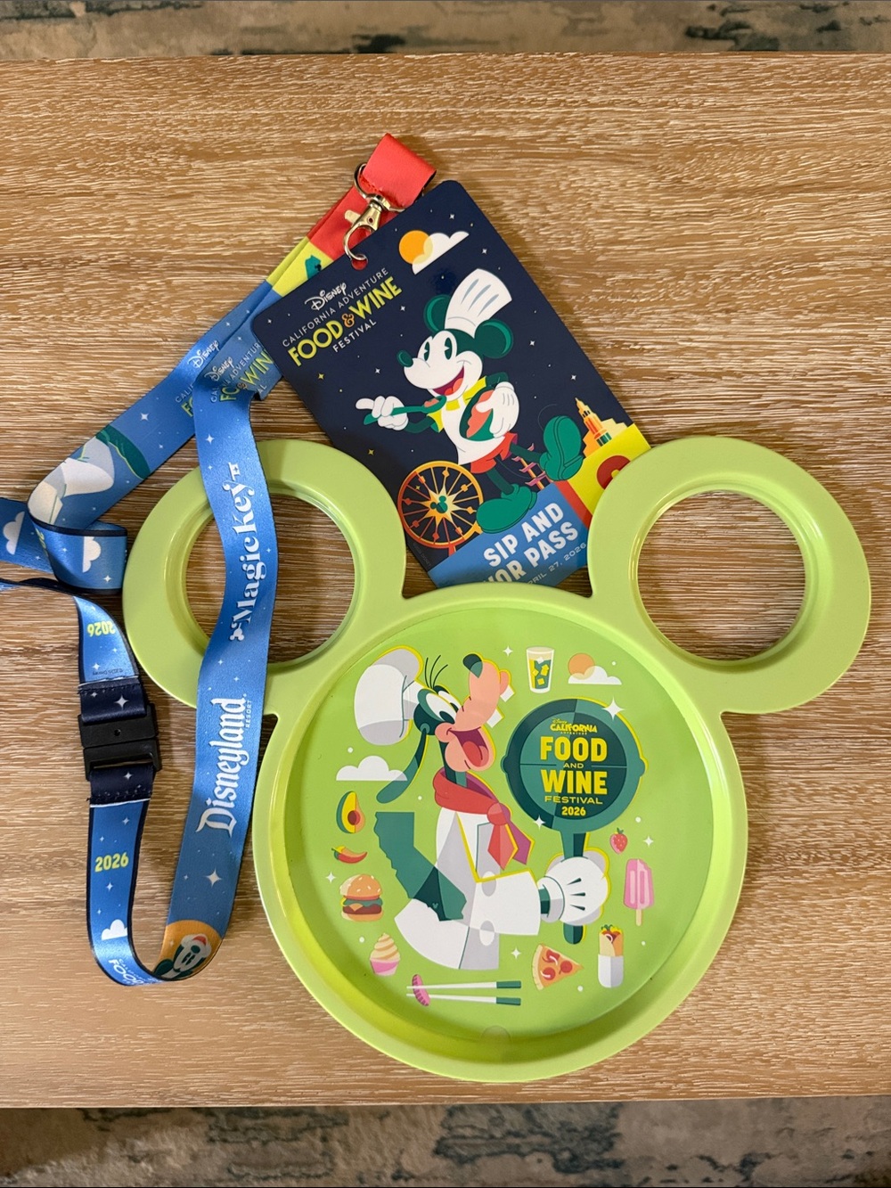 Disney Green Mickey Ear Food & Wine Festival Plate with Blue Lanyard (NWNT)